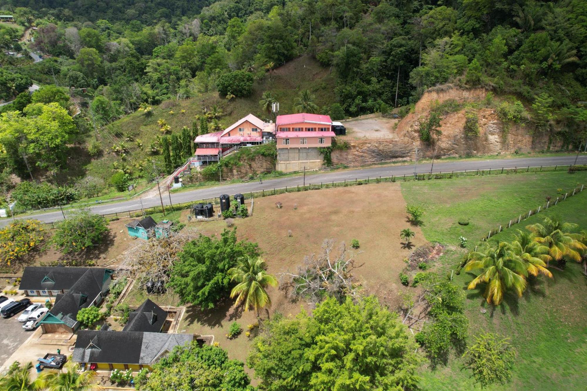 Las Cuevas Beach Lodge 외부 사진