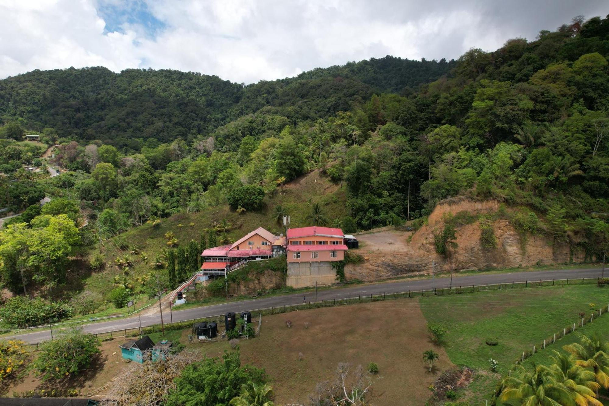 Las Cuevas Beach Lodge 외부 사진